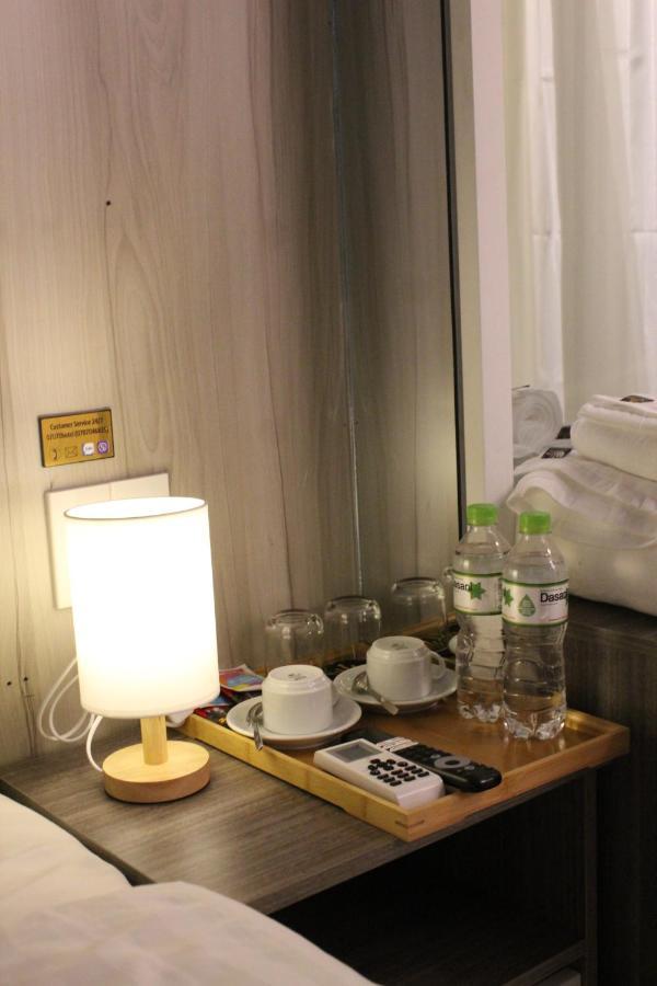 הו צ'י מין סיטי The Queendor Boutique Hotel מראה חיצוני תמונה